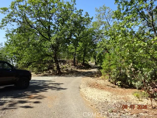 Lookout Mountain Oak Run, CA 96069