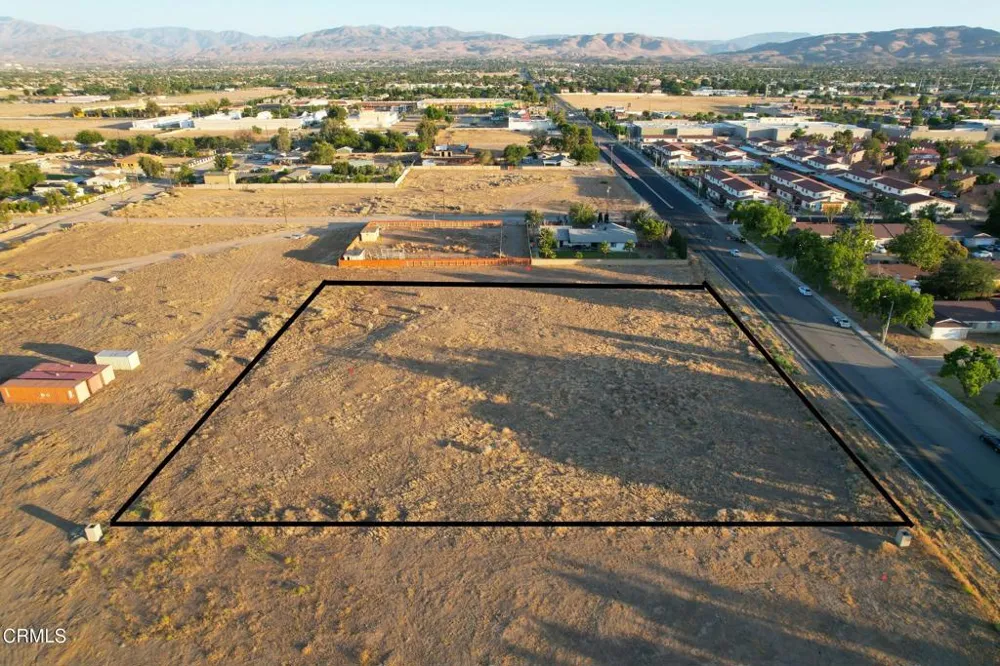 25 25 Vac/ 25th Ste/ Vic Ave Q4 Palmdale, CA 93550