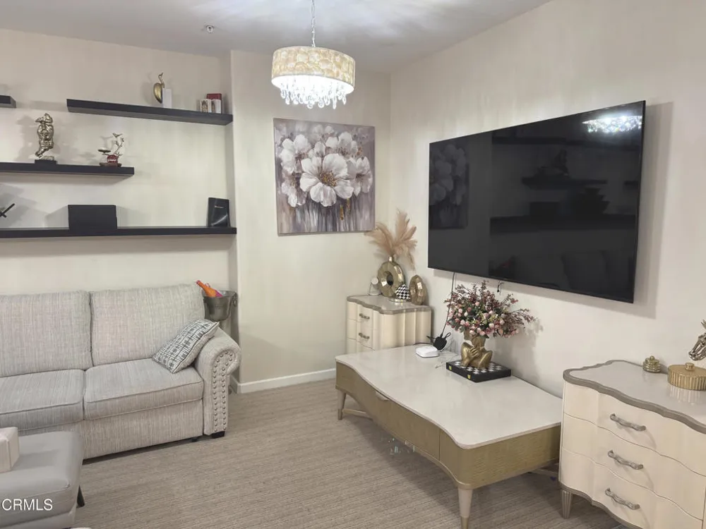 250 1st Street #510 Burbank, CA 91502