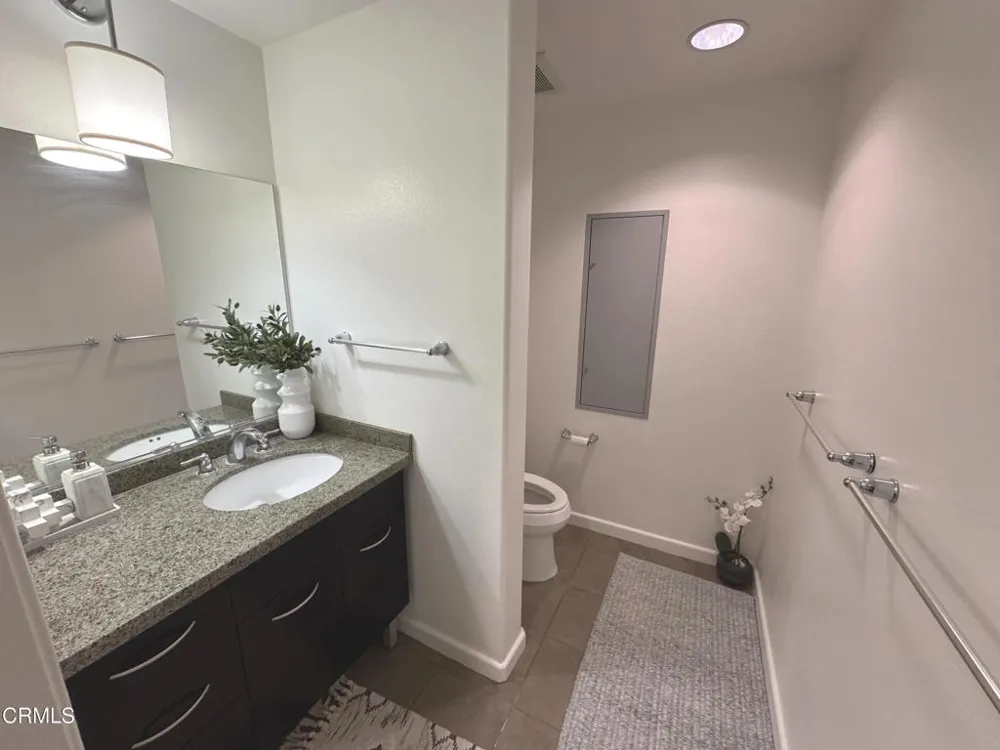 250 1st Street #510 Burbank, CA 91502