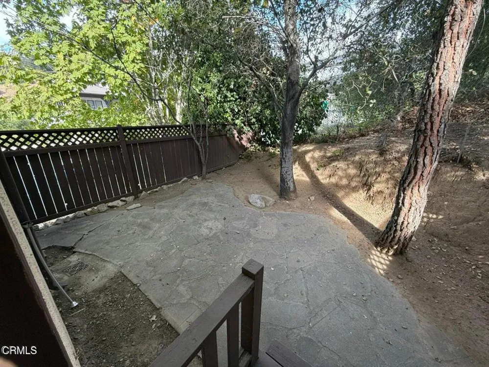 2010 Verdugo Boulevard #1 Glendale, CA 91208