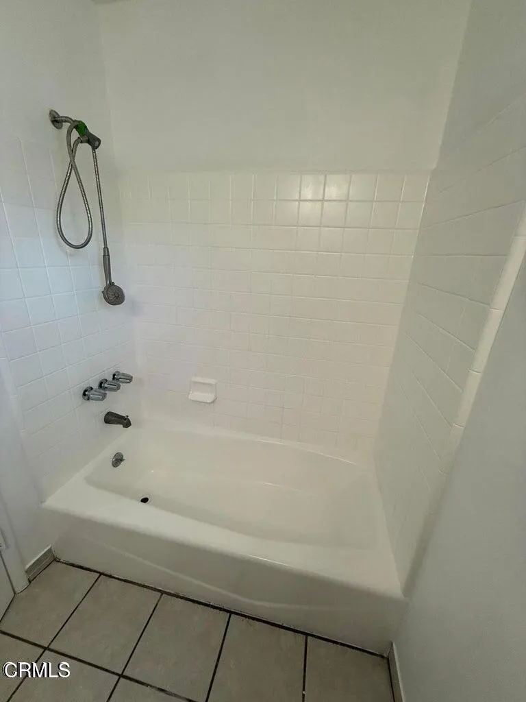 2010 Verdugo Boulevard #1 Glendale, CA 91208