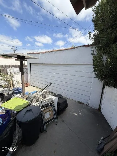 2921 Illinois Avenue South Gate, CA 90280