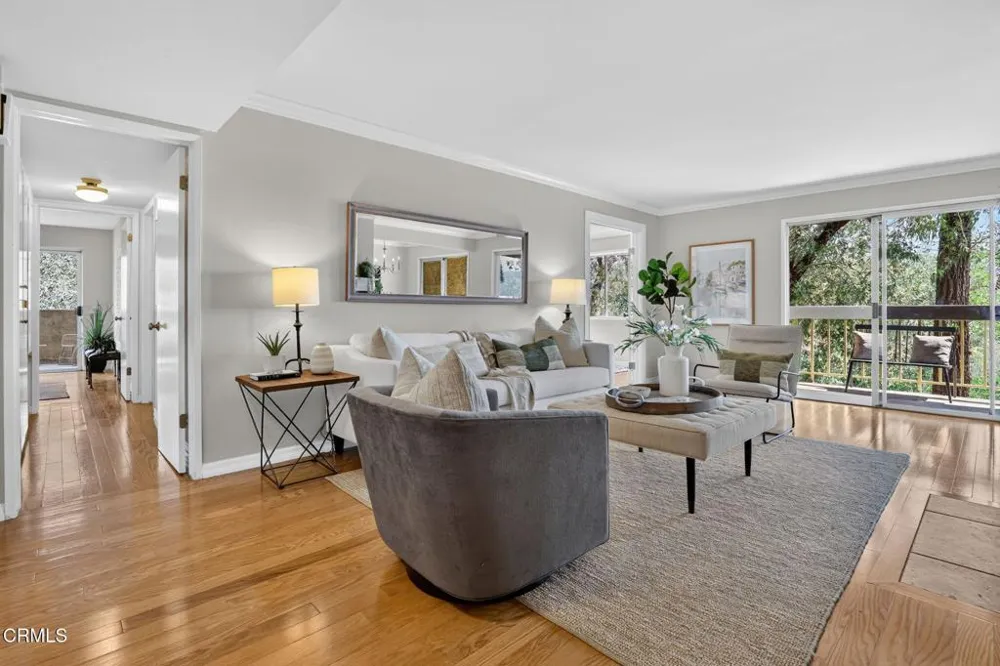 3481 Stancrest Drive #126 Glendale, CA 91208