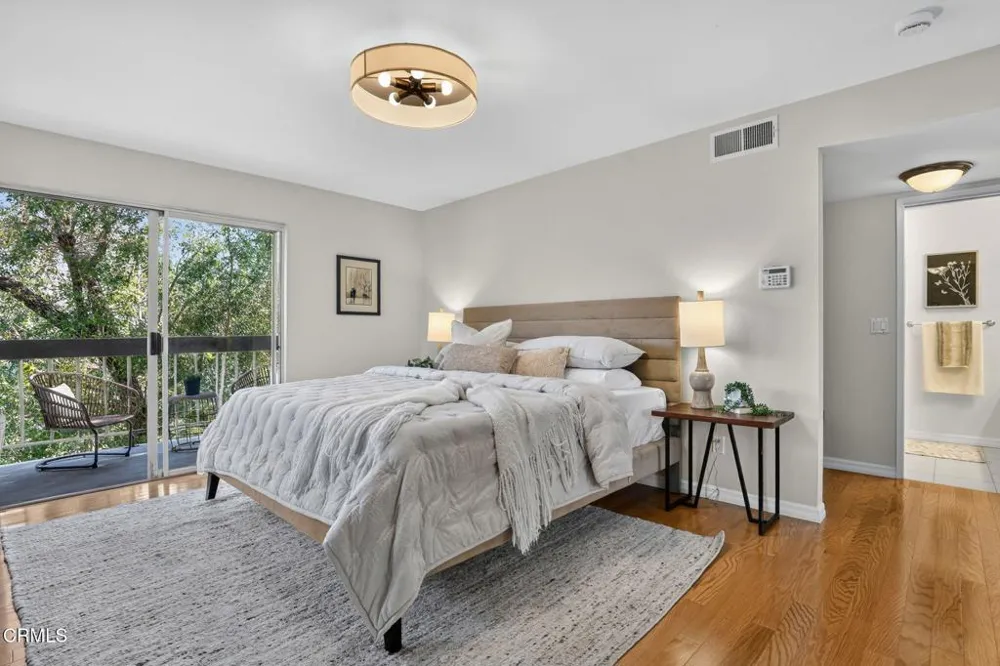 3481 Stancrest Drive #126 Glendale, CA 91208