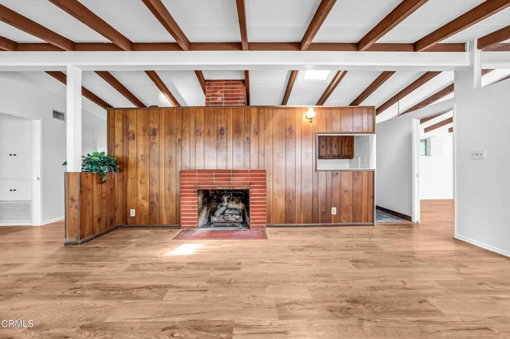 9801 Pali Avenue Tujunga, CA 91042