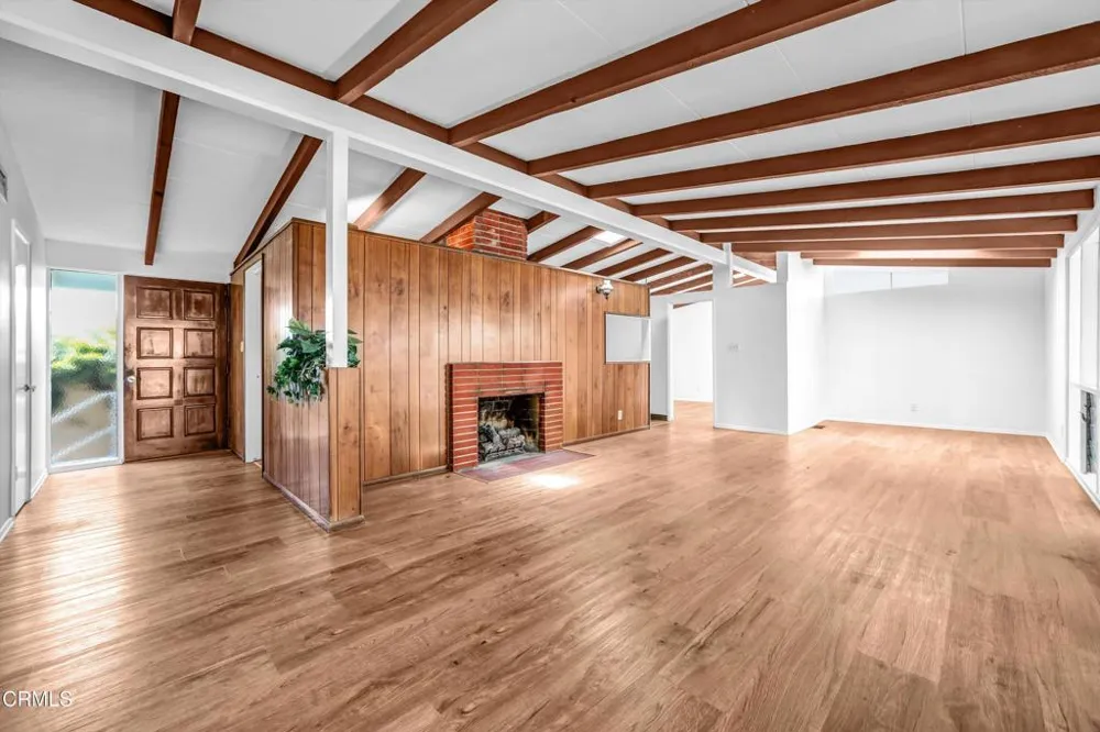 9801 Pali Avenue Tujunga, CA 91042