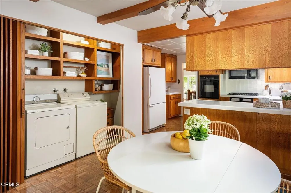1226 Carmen Drive Glendale, CA 91207