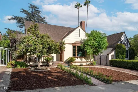 1226 Carmen Drive