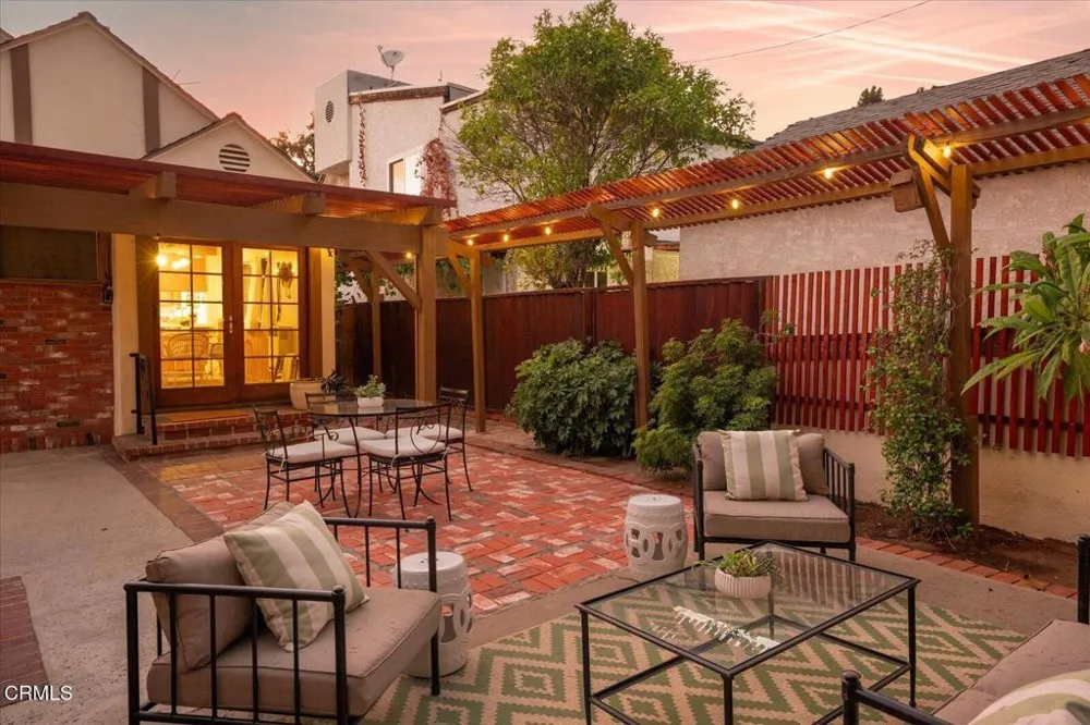 1226 Carmen Drive Glendale, CA 91207
