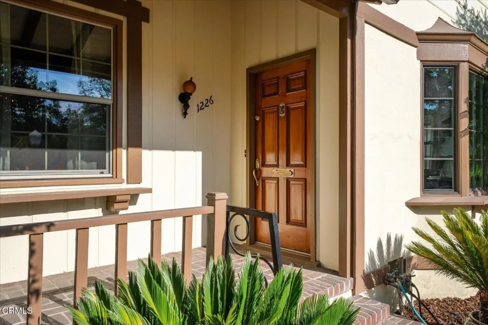 1226 Carmen Drive Glendale, CA 91207