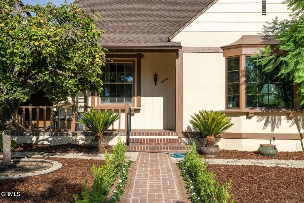 1226 Carmen Drive Glendale, CA 91207