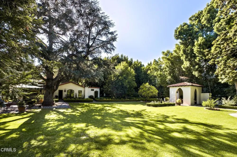 1905 Lombardy Road San Marino, CA 91108