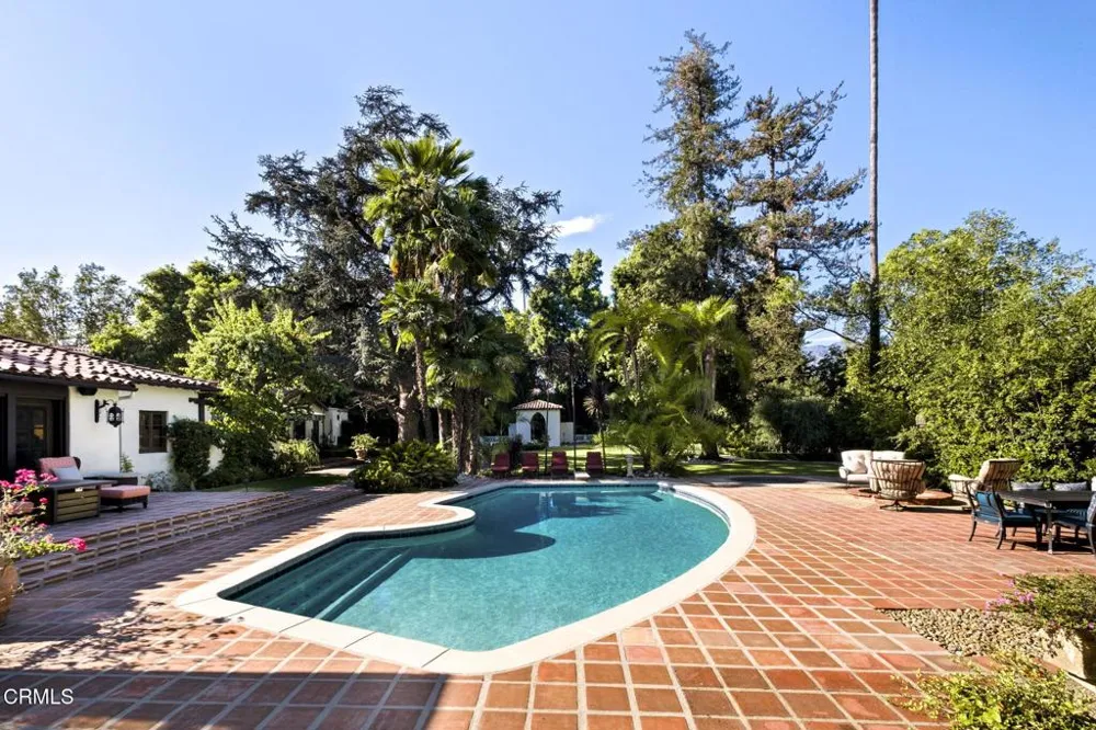 1905 Lombardy Road San Marino, CA 91108