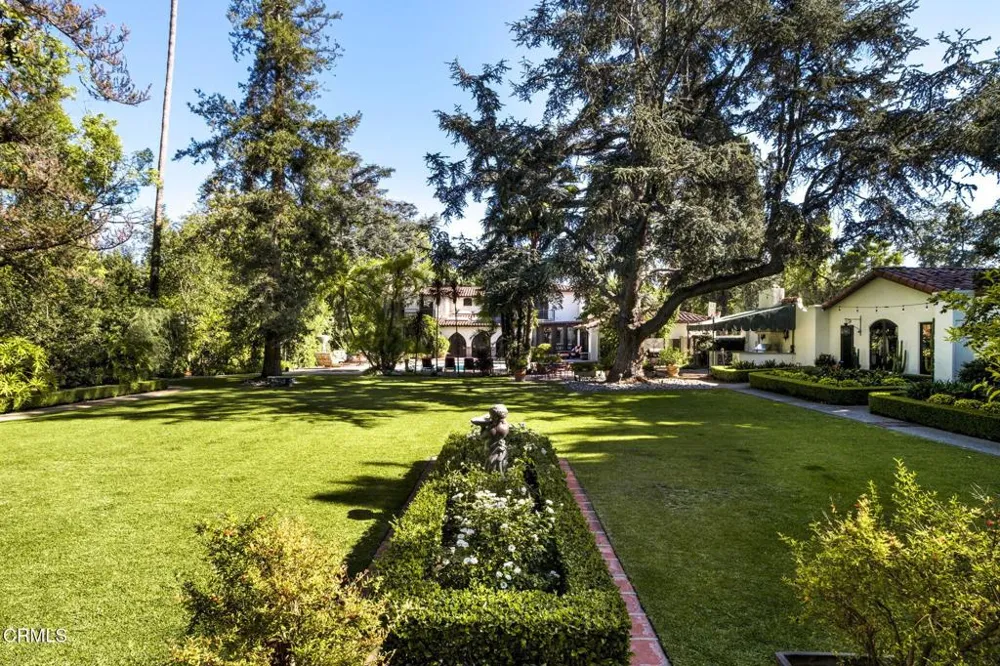 1905 Lombardy Road San Marino, CA 91108