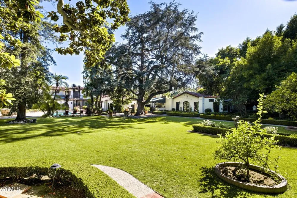 1905 Lombardy Road San Marino, CA 91108