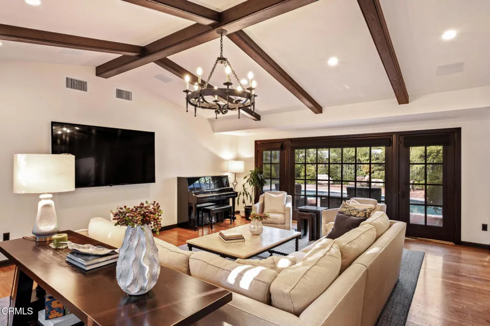 1905 Lombardy Road San Marino, CA 91108