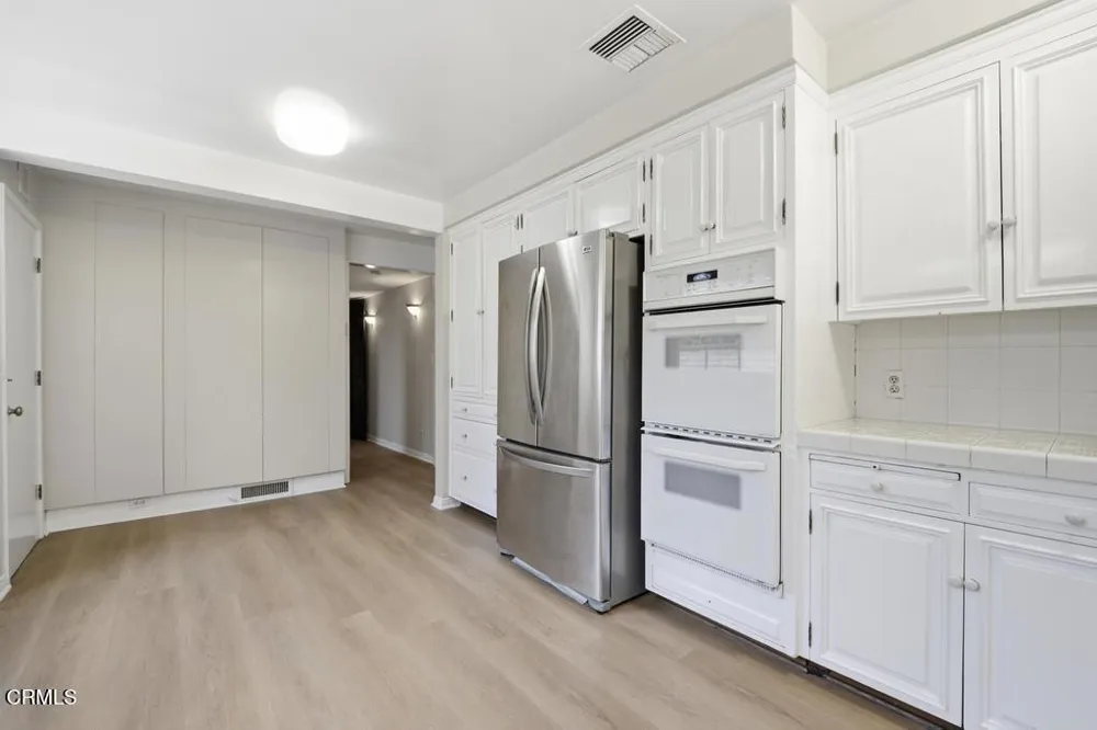 568 Los Arboles Lane San Marino, CA 91108