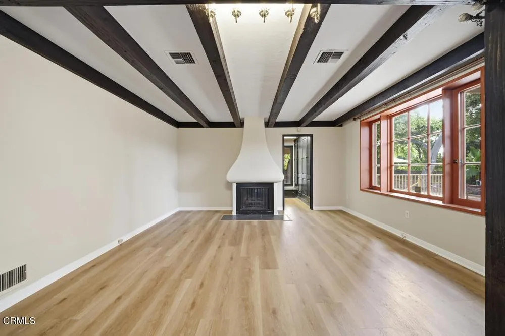 568 Los Arboles Lane San Marino, CA 91108