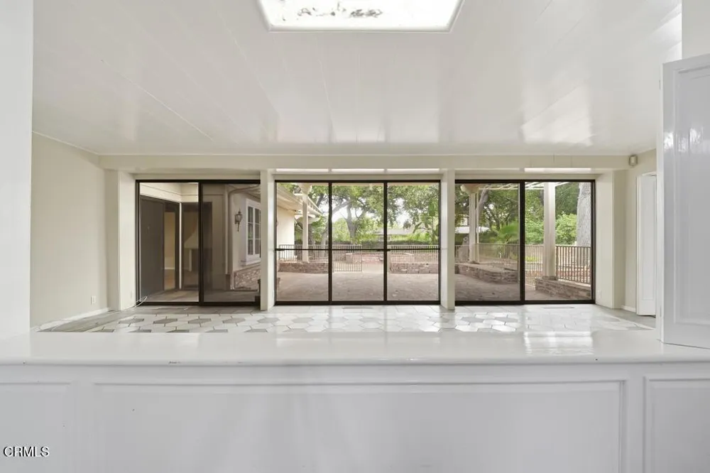 568 Los Arboles Lane San Marino, CA 91108