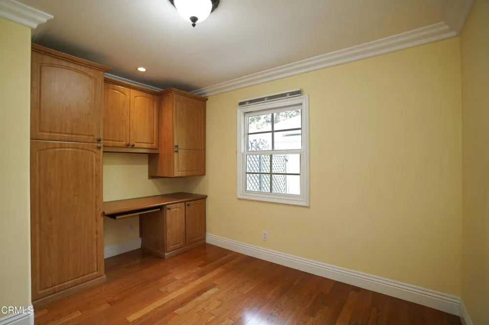 2340 Brigden Road Pasadena, CA 91104