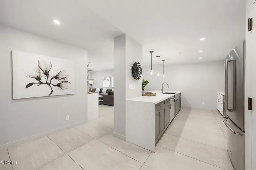 343 Pioneer Drive #101 Glendale, CA 91203
