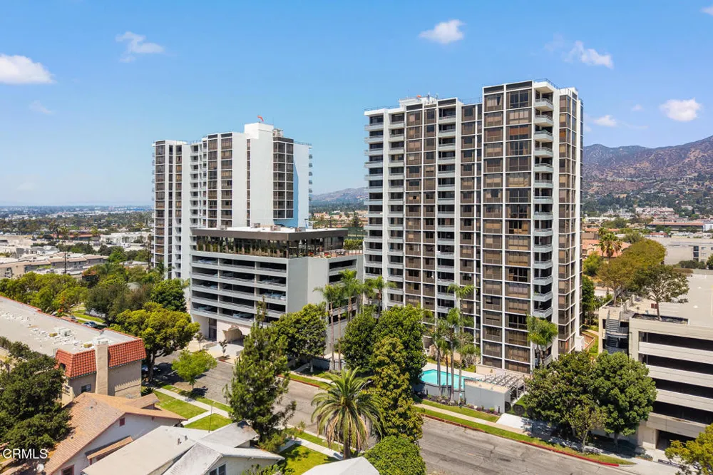 343 Pioneer Drive #101 Glendale, CA 91203