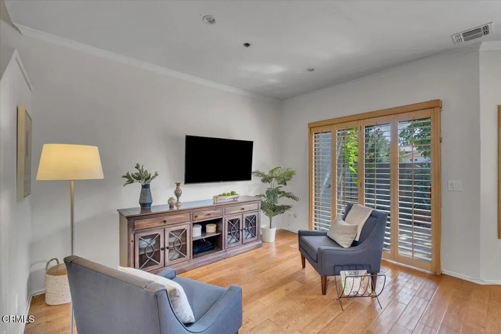 1310 E Orange Grove Boulevard #127 Pasadena, CA 91104