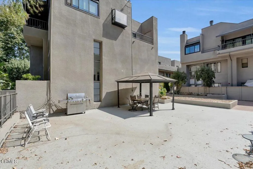 1310 E Orange Grove Boulevard #127 Pasadena, CA 91104