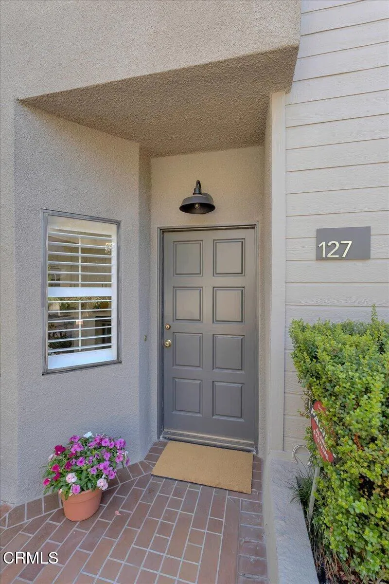 1310 E Orange Grove Boulevard #127 Pasadena, CA 91104