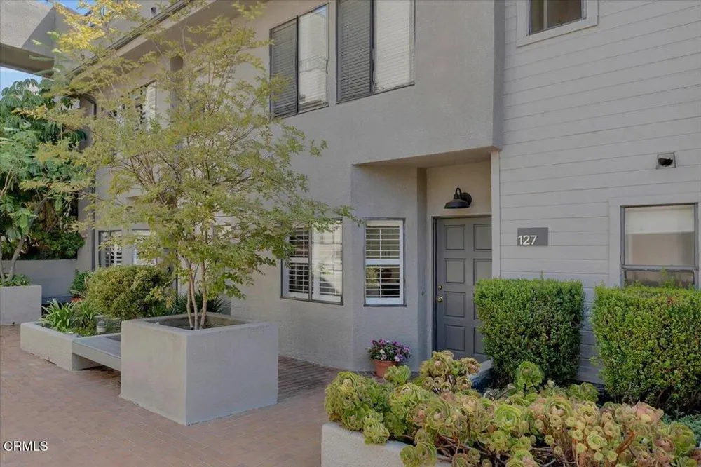 1310 E Orange Grove Boulevard #127 Pasadena, CA 91104