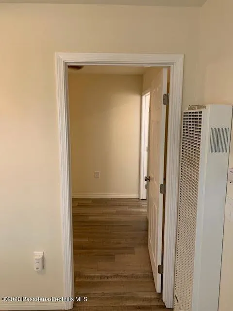 10528 Langmuir Avenue Sunland, CA 91040