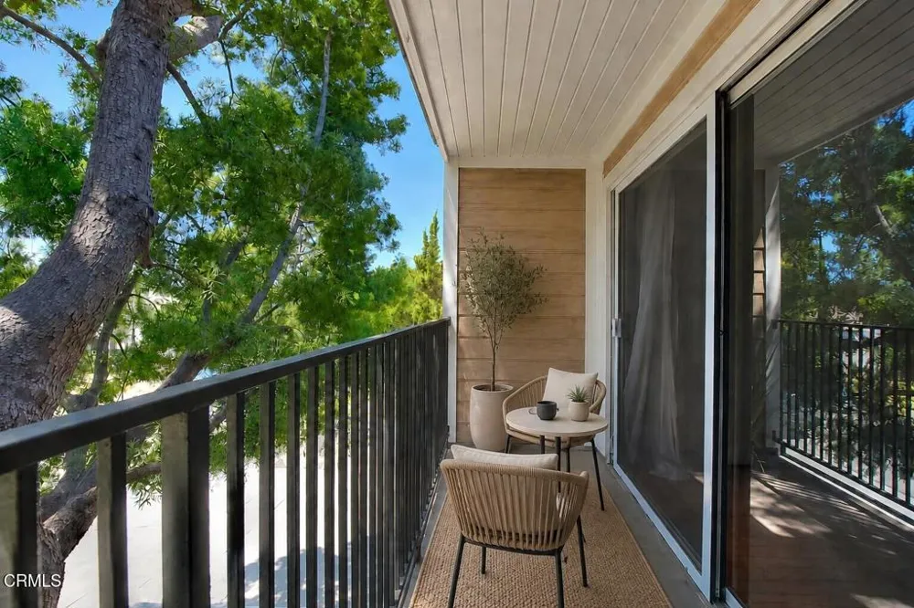 625 Orange Grove Avenue #F South Pasadena, CA 91030
