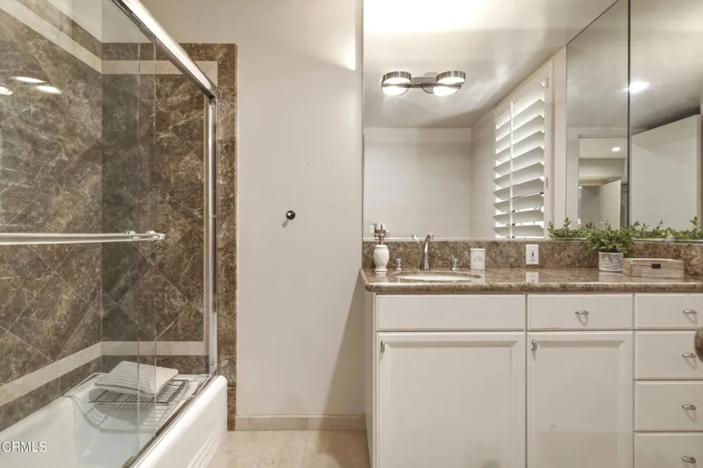 2190 Kinneloa Canyon Road Pasadena, CA 91107