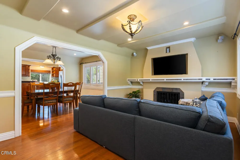 474 Colman Street Altadena, CA 91001