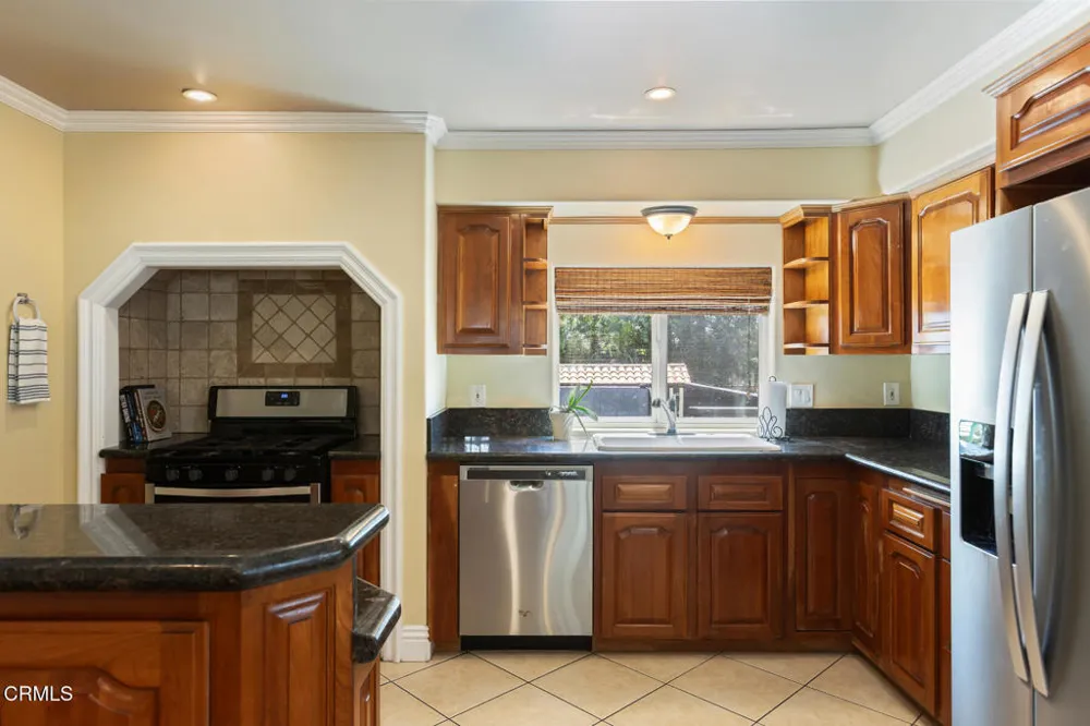 474 Colman Street Altadena, CA 91001