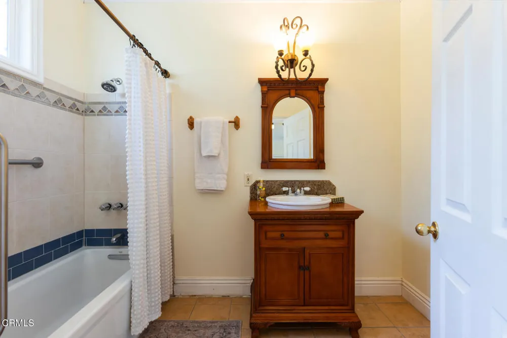 474 Colman Street Altadena, CA 91001