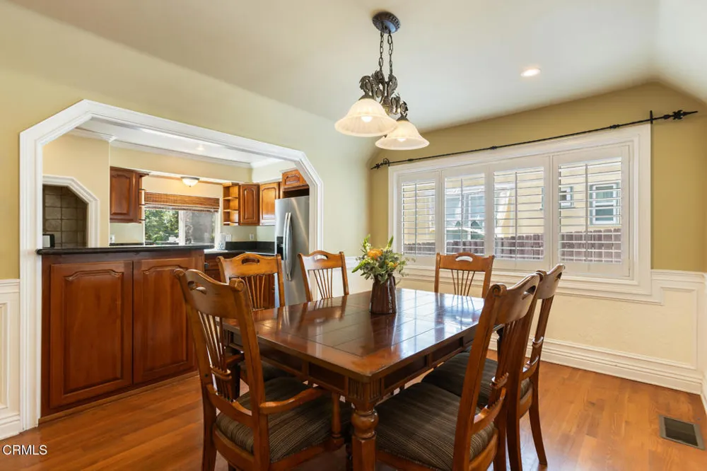 474 Colman Street Altadena, CA 91001