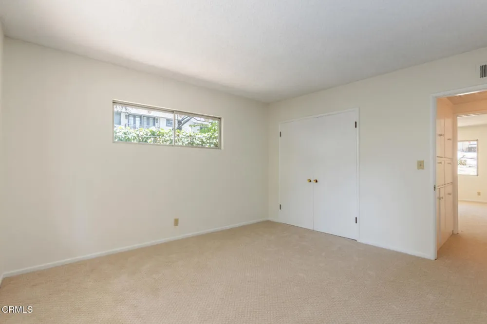 5245 Indian Drive La Canada Flintridge, CA 91011