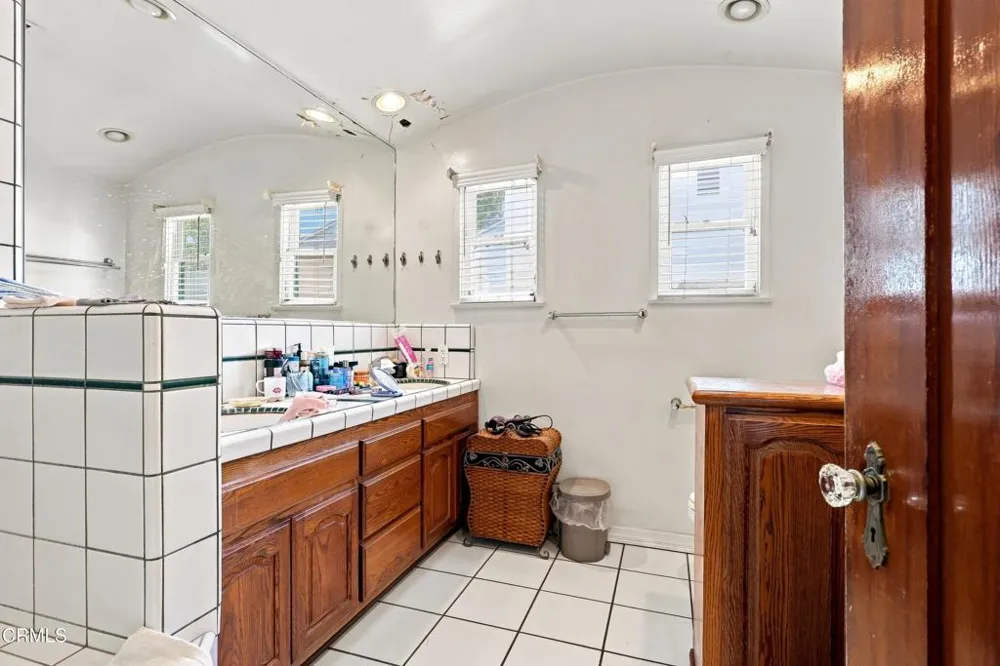 5936 Encinita Avenue Temple City, CA 91780