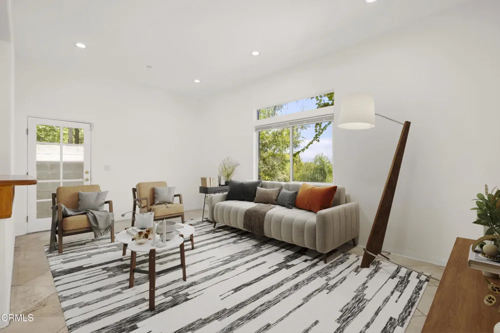 3211 Kenneth Drive Los Angeles, CA 90032