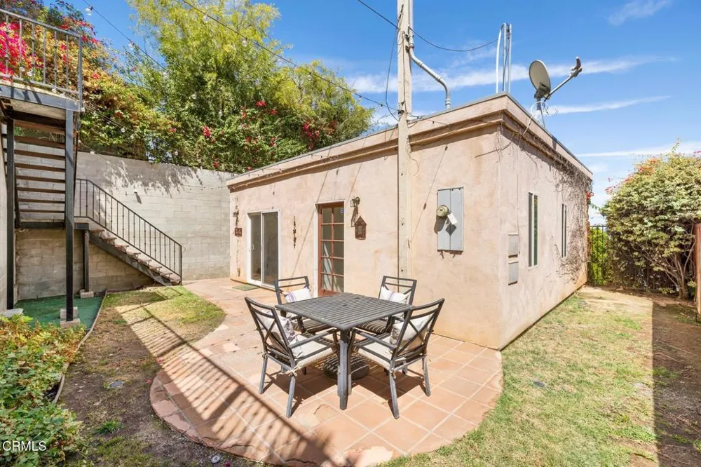 3211 Kenneth Drive Los Angeles, CA 90032