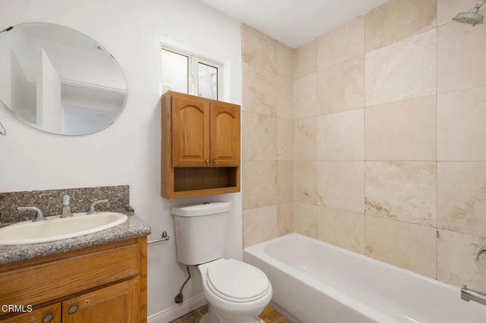 3211 Kenneth Drive Los Angeles, CA 90032