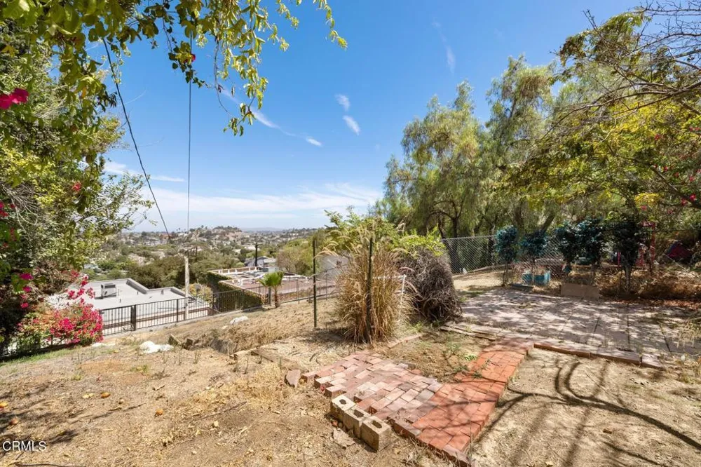 3211 Kenneth Drive Los Angeles, CA 90032