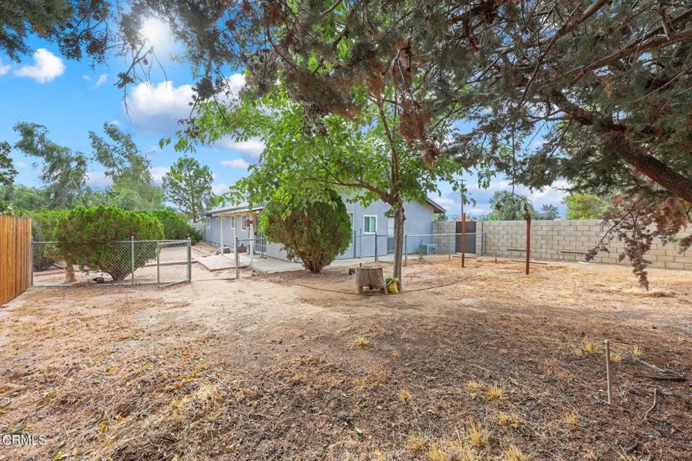 15424 Mesquite Street Hesperia, CA 92345