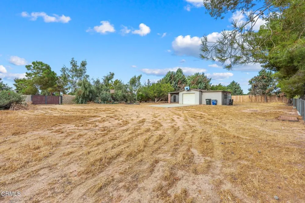 15424 Mesquite Street Hesperia, CA 92345