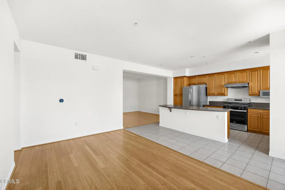 85 E Commonwealth Avenue #3D Alhambra, CA 91801