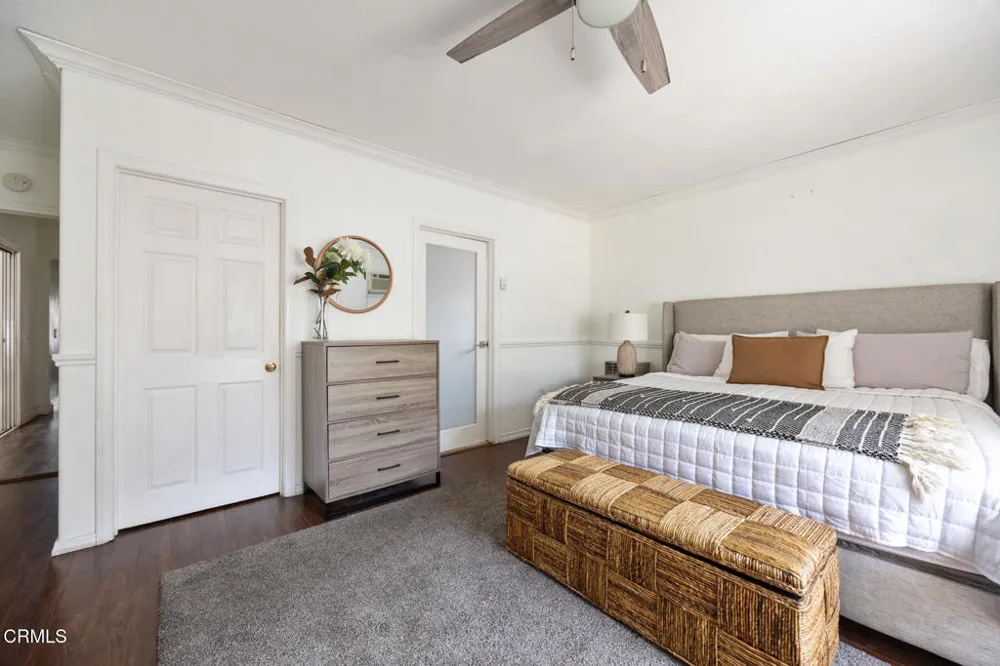 6451 Denny Avenue North Hollywood, CA 91606