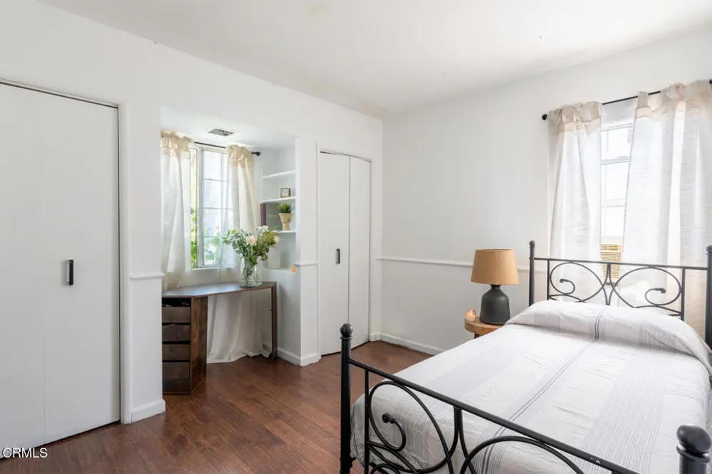 6451 Denny Avenue North Hollywood, CA 91606