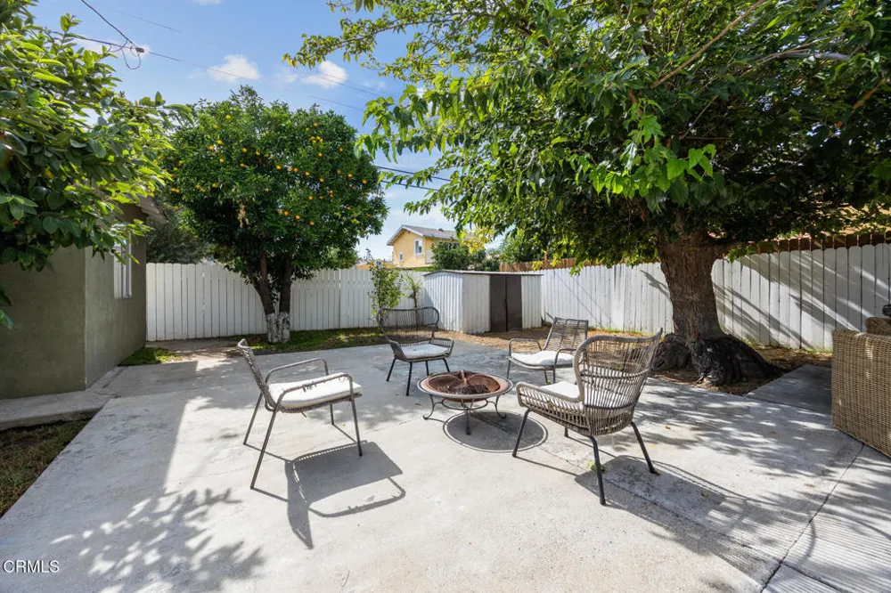 6451 Denny Avenue North Hollywood, CA 91606